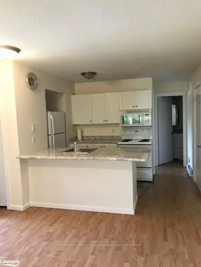 19 Dawson Drive 71, Collingwood, On L9y 4t9