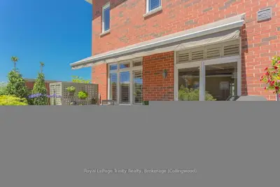 1 North Maple Street, Collingwood, On L9y 0j7