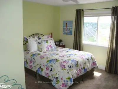 4 Beck Boulevard Ph 2, Penetanguishene, On L9m 2h3