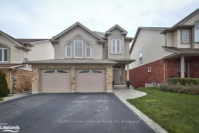 13 Connor Avenue, Collingwood, On L9y 5k6