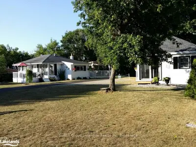 173-177 First Avenue, Tay, On L0k 1r0