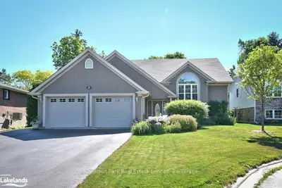 20 Herrington Court, Collingwood, On L9y 4r8