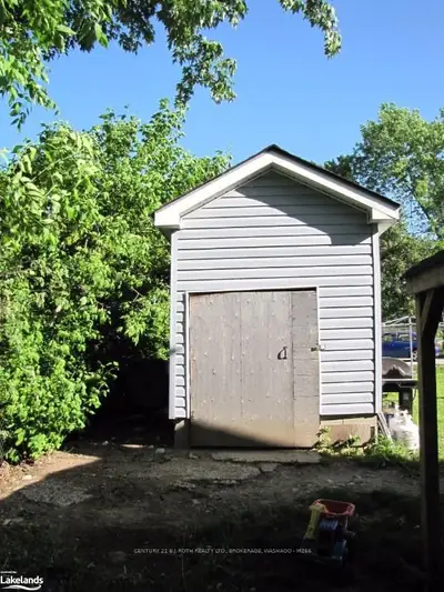 10 Courtland Street, Ramara, On L3v 1a5