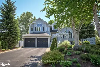 4 Nettleton Court, Collingwood, On L9y 5b7