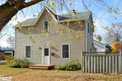 274 Oak Street, Collingwood, On L9y 2y1