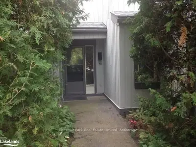 14 Dawson Drive 418, Collingwood, On L9y 5b4