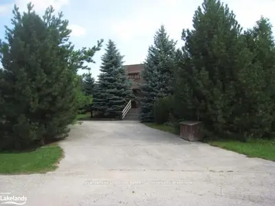 48 TRAIL'S End, Collingwood, ON L9Y 1B4