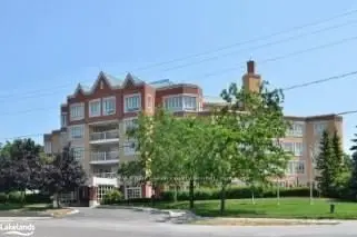 16 Raglan Street 208, Collingwood, On L9y 4y2
