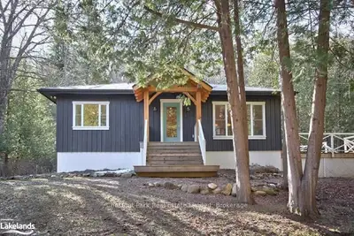 9387 9 County Road, Clearview, On L0m 1g0