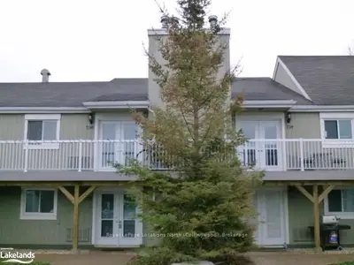 11 Dawson Drive 703, Collingwood, On L9y 5b4