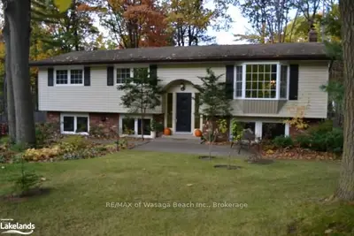 74 Wilhelm Street, Wasaga Beach, On L9z 1r1