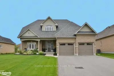 15 Frances Drive, Collingwood, On L9y 0a8