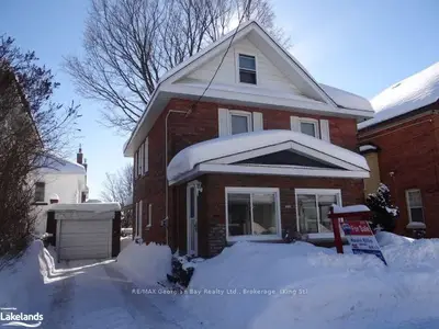 405 Elizabeth Street, Midland, On L4r 1z4