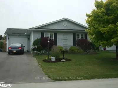 14 St James Place, Wasaga Beach, On L9z 3a8