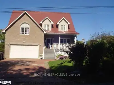 3401 Triple Bay Road, Tay, On L0k 1r0