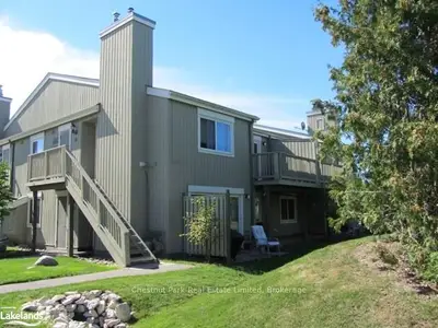 19 Dawson Drive 52, Collingwood, On L9y 5b4