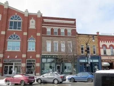 124 Hurontario Street 4, Collingwood, On L9y 2l8