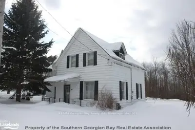 366 Newton Street, Tay, On L0k 2a0