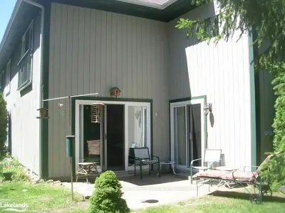 911 Cedar Pointe Court, Collingwood, On L9y 5c7