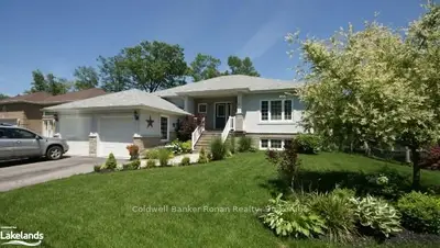 71 Lee Street, Wasaga Beach, On L9z 2z8