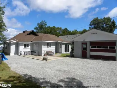 50 Bourgeois Beach Road, Tay, On L0k 2a0