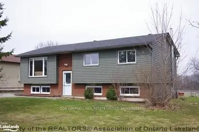 11 A Richelieu Road, Oro-medonte, On L0k 2g0