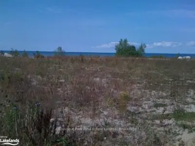 2300 Shore Lane, Wasaga Beach, On L9z 2x7