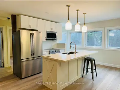 Upper Level in Springwater