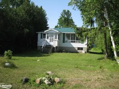 87 Georgian Manor Drive, Collingwood, On L9y 3z1