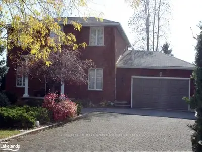10 Smart Court, Collingwood, On L9y 4s1