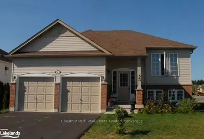 2 Middleport Drive, Wasaga Beach, On L9z 3c1