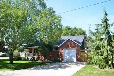 84 Hickory Street, Collingwood, On L9y 3e6