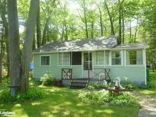 87 32nd Street S, Wasaga Beach, On L9z 2s5