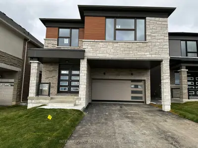 Detached in Barrie