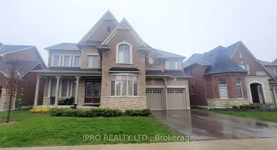 Detached in Springwater