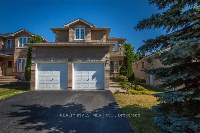 44 Widgeon Street, Barrie, ON L4N 8W5
