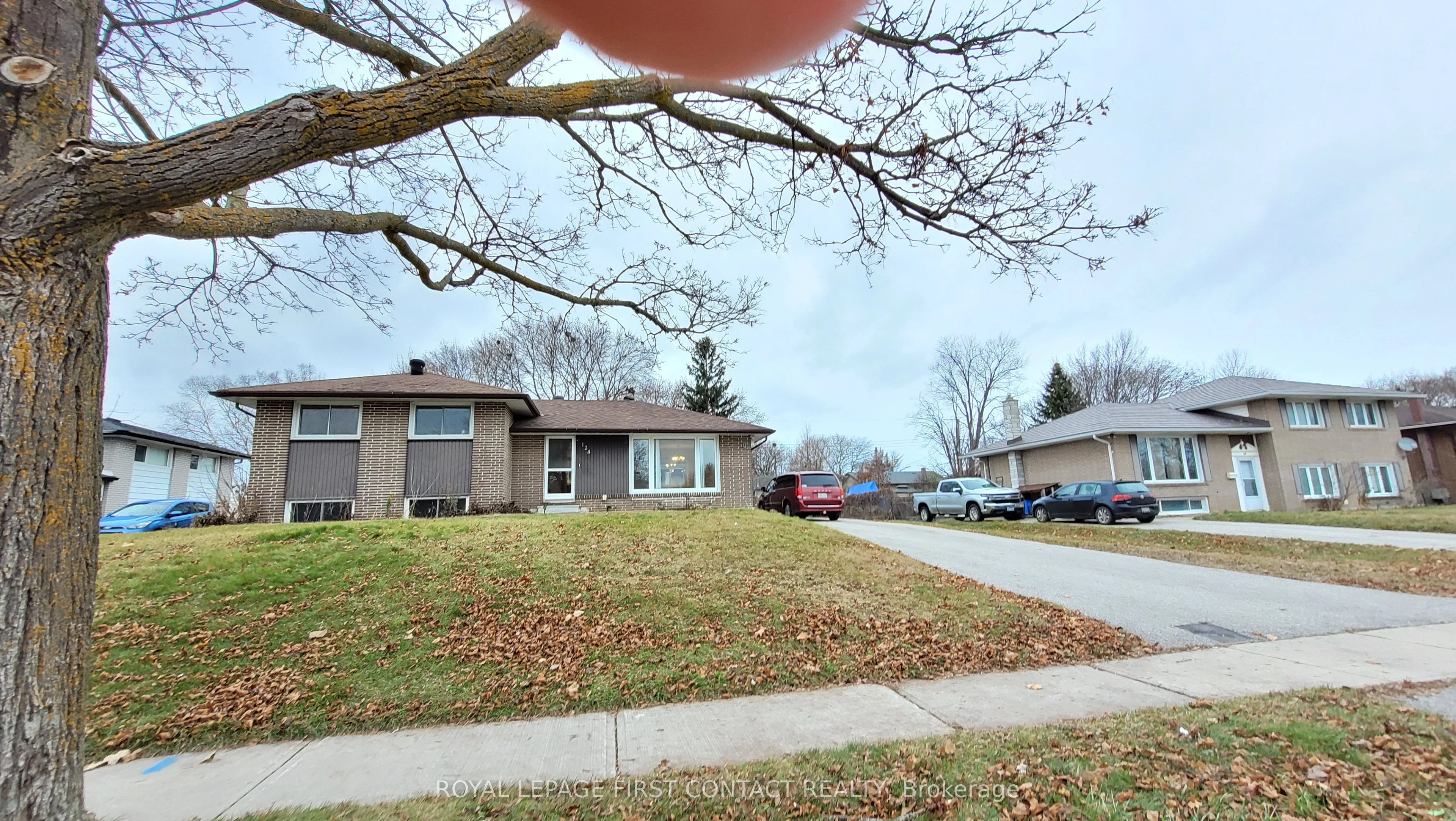 124 Rose Street, Barrie, On L4m 2t7