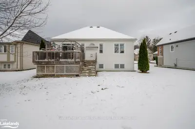 38 Oriole Crescent, Wasaga Beach, On L9z 1a9