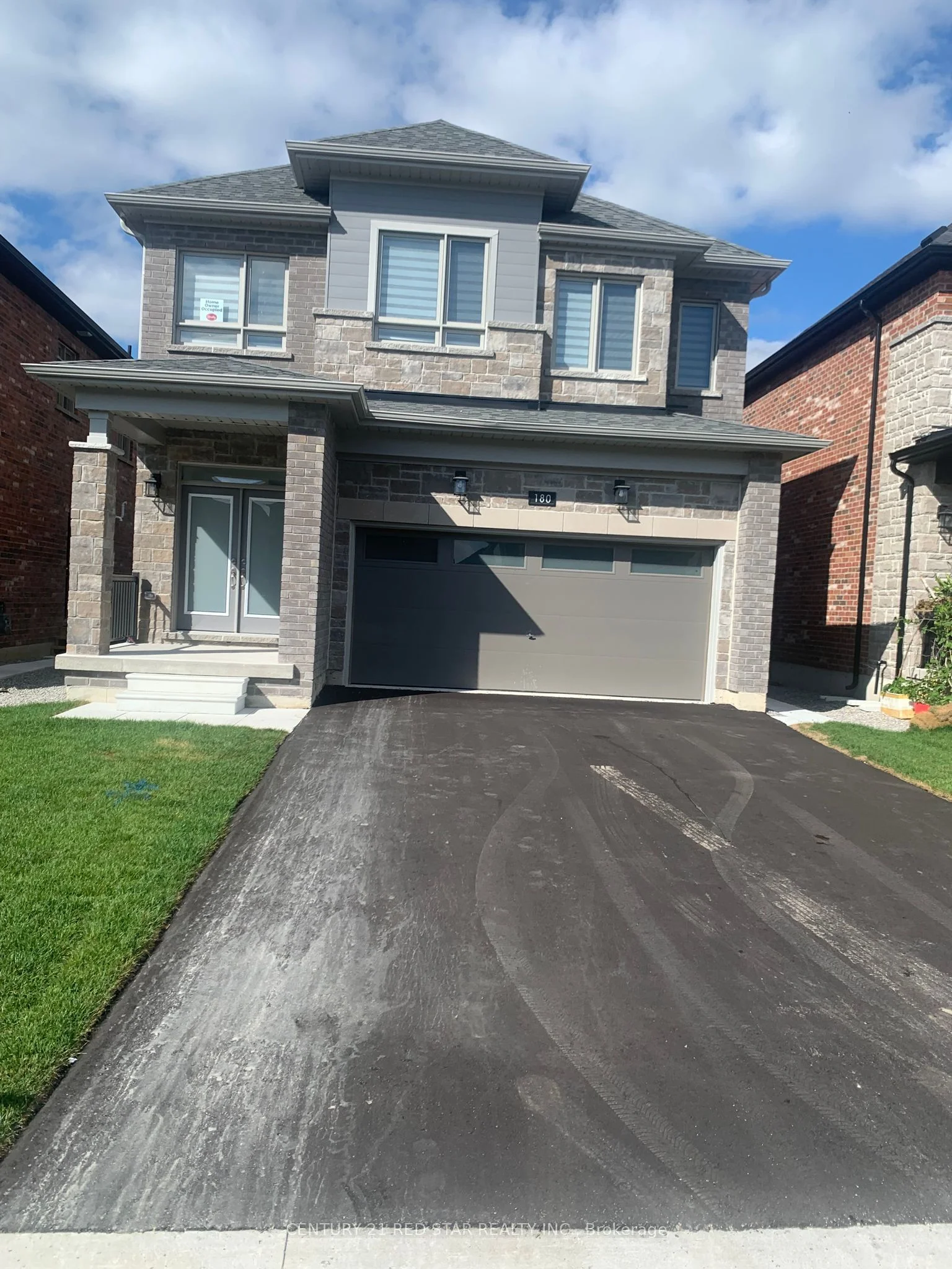 Detached in Barrie