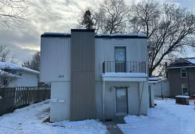 Duplex in Orillia