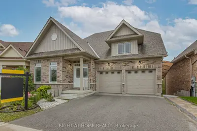 Detached in Barrie