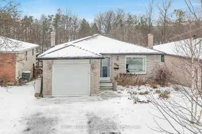 Detached in Barrie