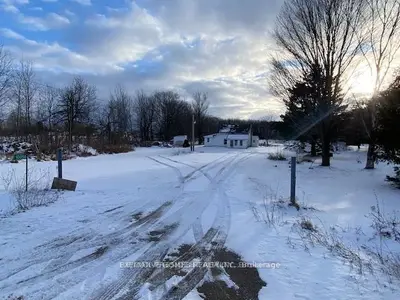 10058 Highway 12 Road, Oro-medonte, On L0k 2g0