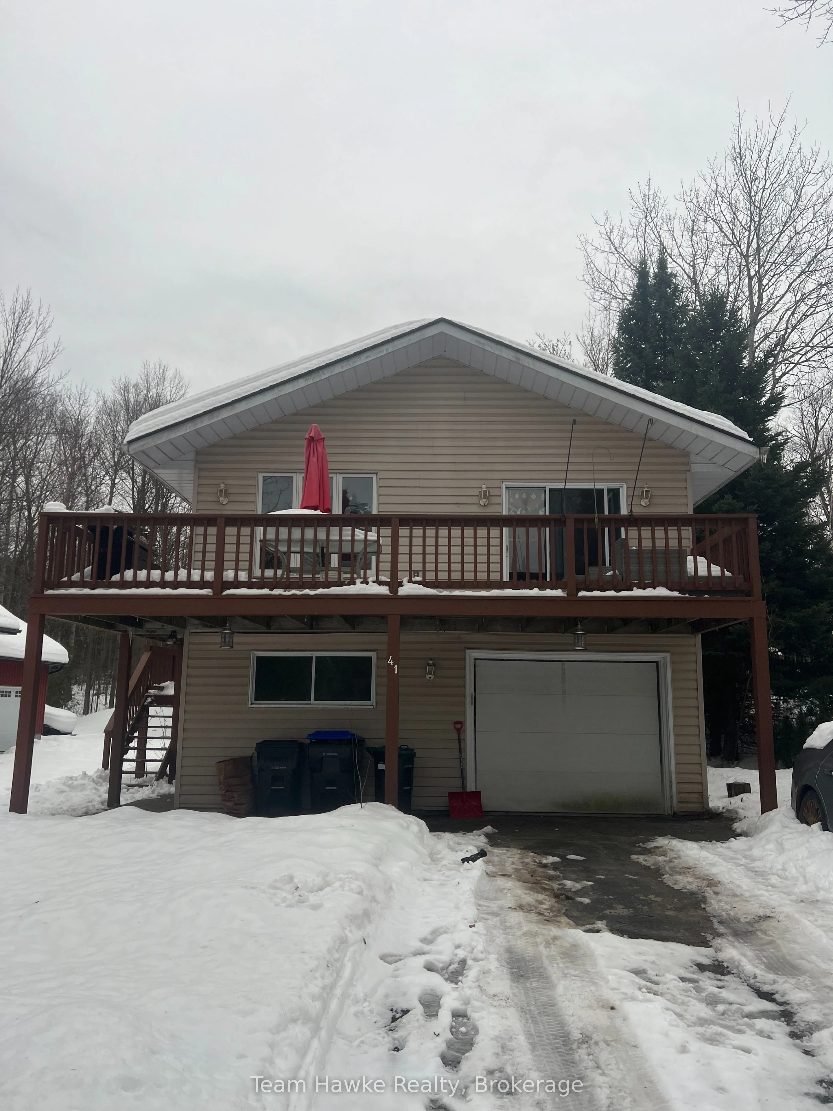 Detached in Tay