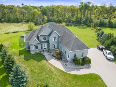 Detached in Ramara
