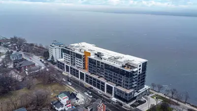 Condo Apartment in Barrie