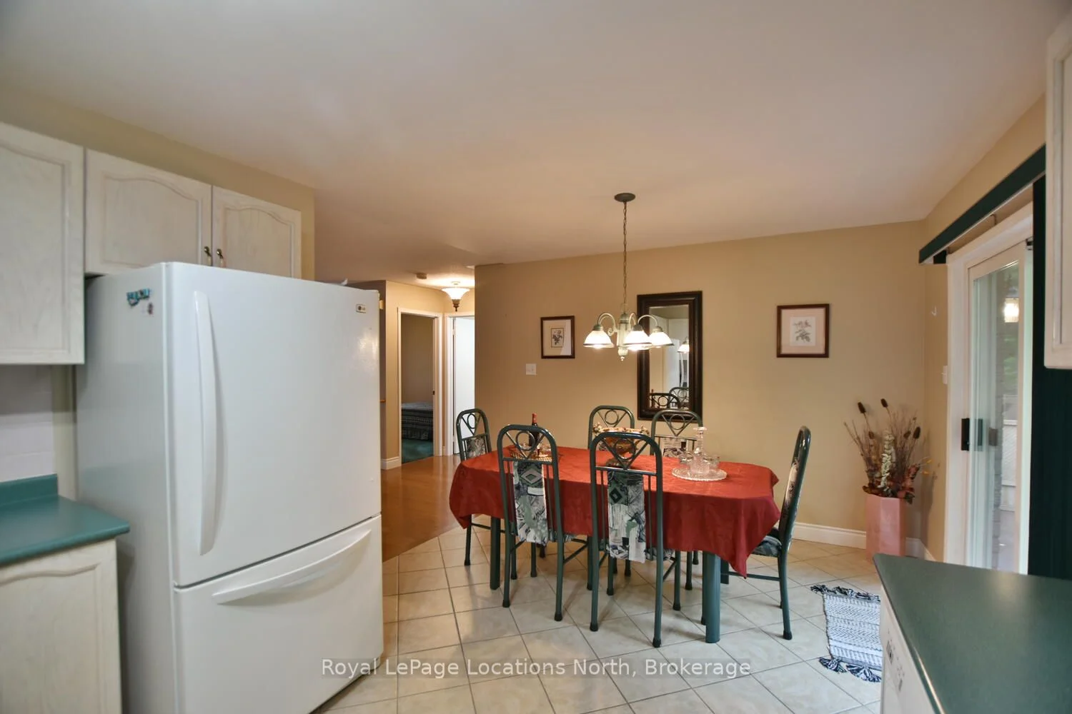19 Brillinger Drive, Wasaga Beach, On L9z 1l4