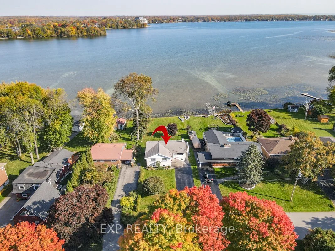 Detached in Orillia