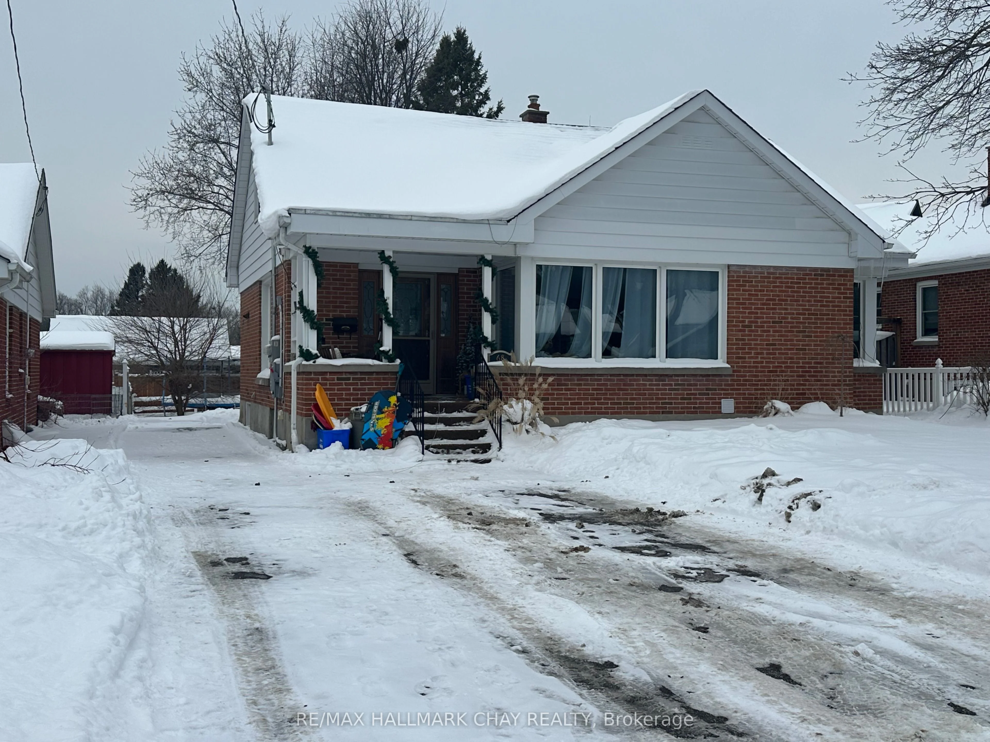 68 Cook Street Lower, Barrie, On L4m 4g4