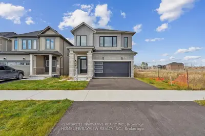 Detached in Barrie